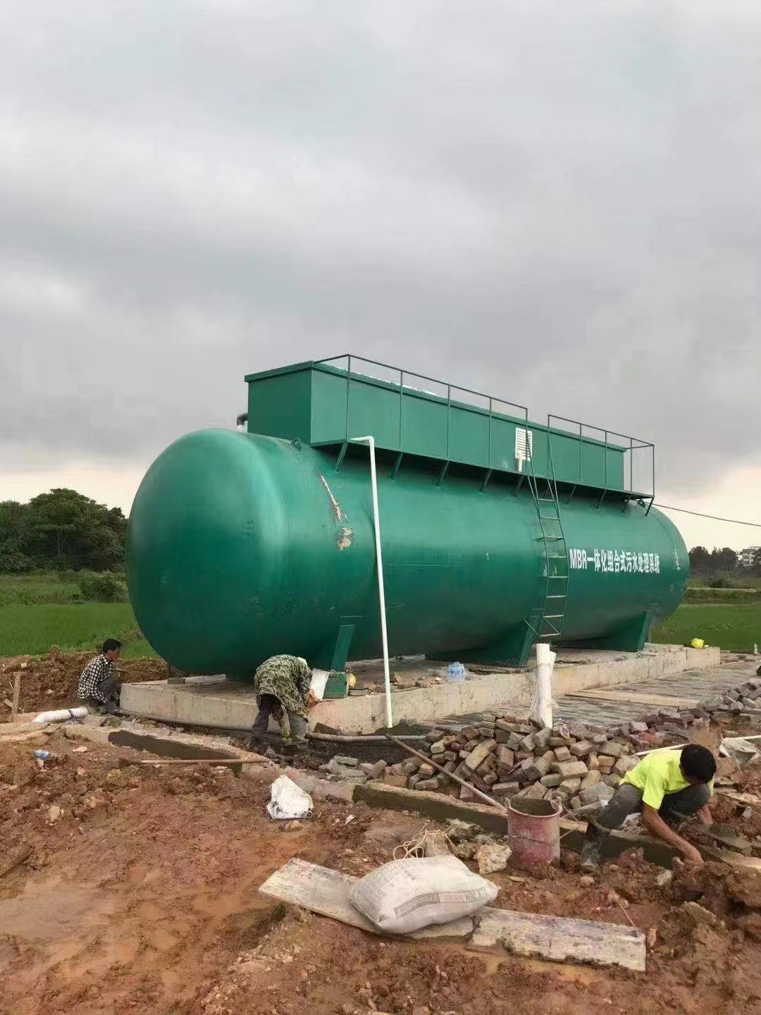 潛水艇式一體化汙水處理設備